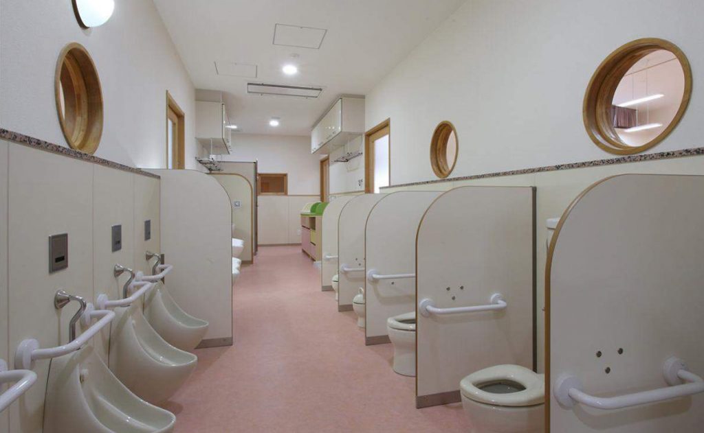 2階沐浴・トイレ